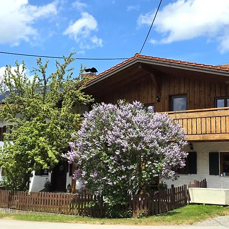 Jörg Familienwohnung Ferientraum - Ruhige Lage, Großzügige Mit Balkon, Hunde Willkommen *